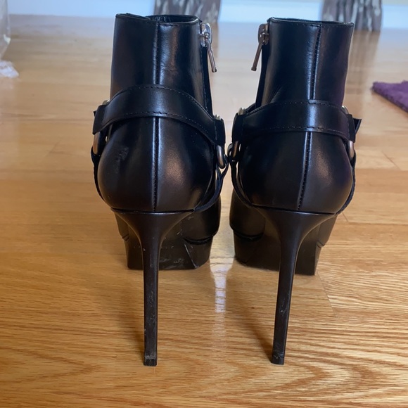 AMAZING SAINT LAURENT BLACK BOOTIES - Picture 2 of 4